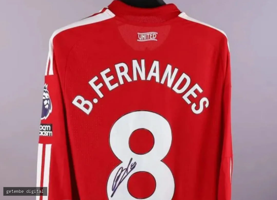BRUNO FERNANDES’ IPSWICH HAT-TRICK SHIRT FETCHES NEARLY KSH4 MILLION AT AUCTION